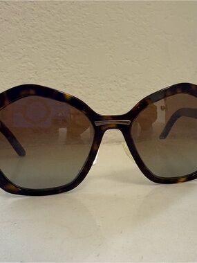 Prada Tortoiseshell Oversized Women's Sunglasses - Brown Gradient Lenses